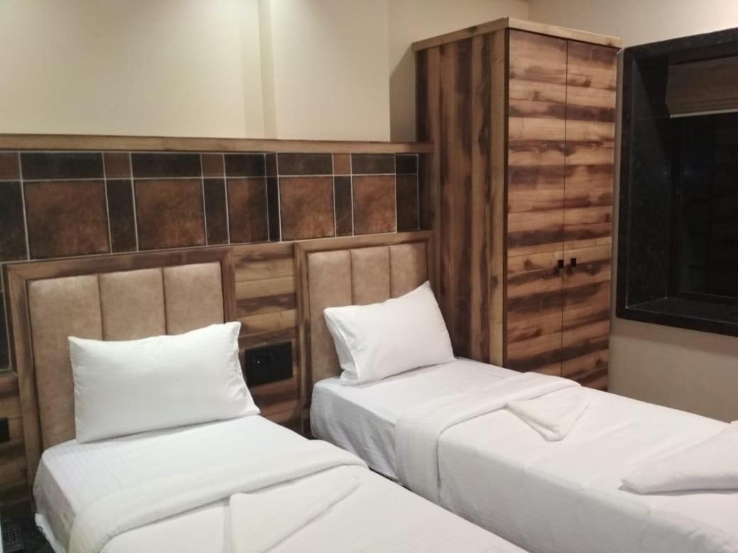 Laxman Residency Mangalore Otel Kulurkudrū Dış mekan fotoğraf